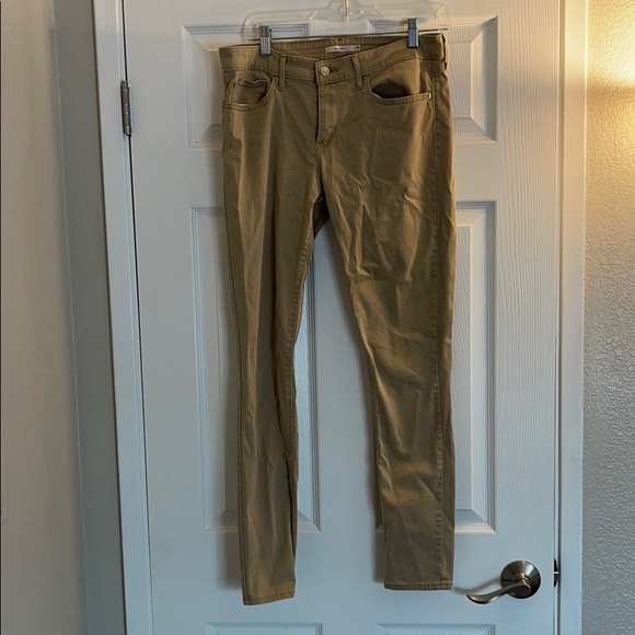 Levi's Pants - Levi 711 skinny khakis